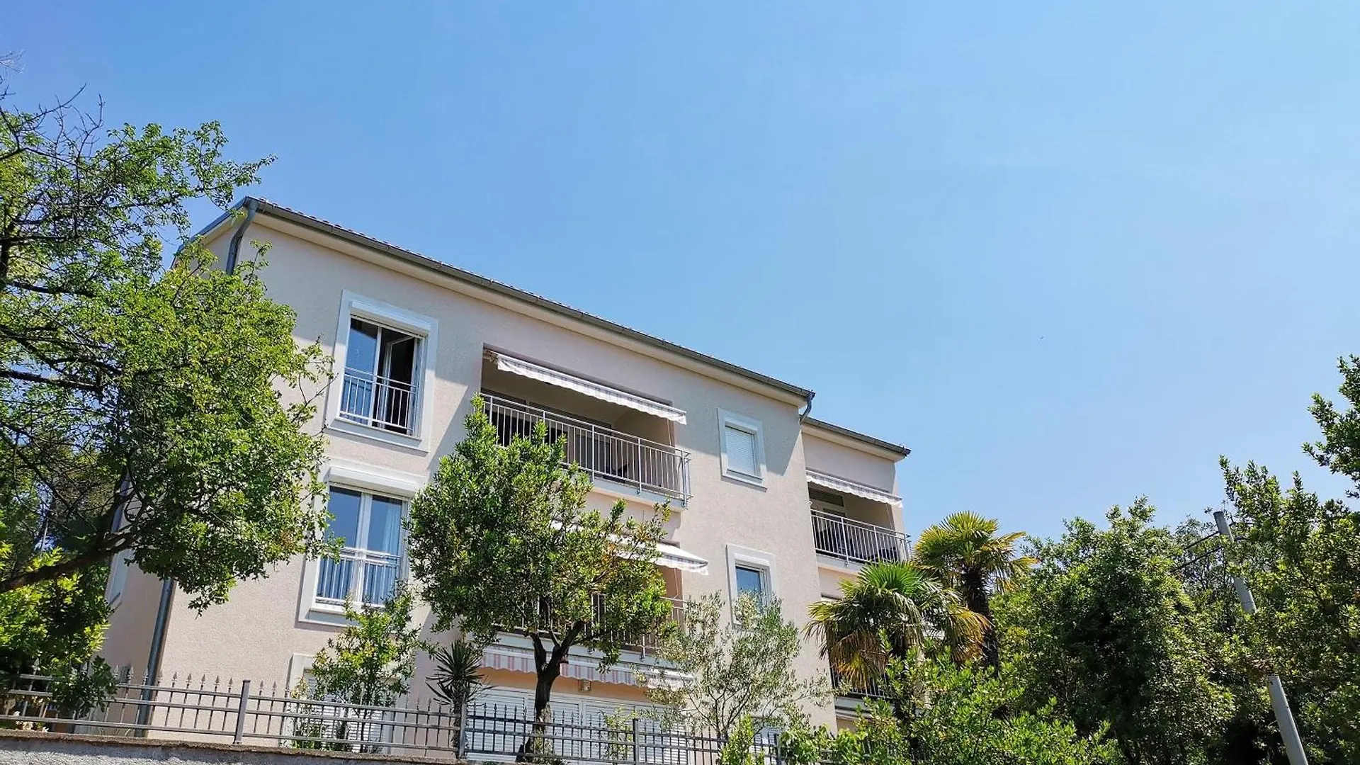 Apartments By The Sea Dramalj, Crikvenica - 22501 0*,  Croatia